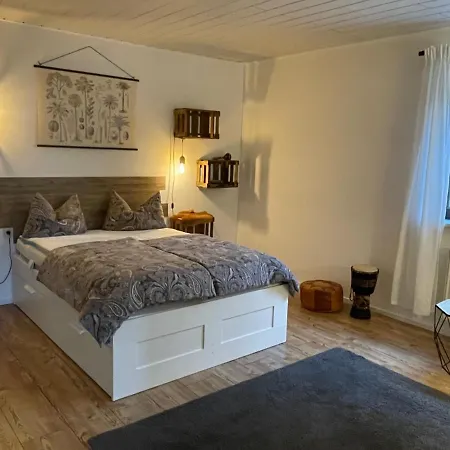 Dicker Stein Lambrecht (Pfalz)